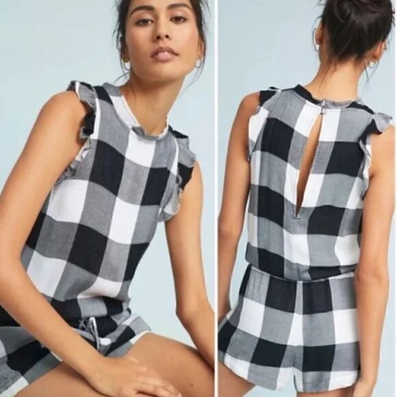 𝅺ANTHROPOLOGIE Cloth & Stone Ruffle Gingham Romper XS - Picture 1 of 7